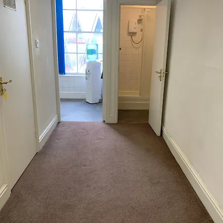 The Liffey Private *